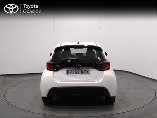 TOYOTA Yaris 1.5 120H Active Plus