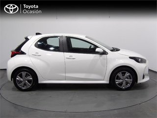 TOYOTA Yaris 1.5 120H Active Plus
