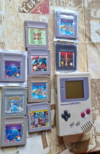 Pack Nintendo Game Boy con muchos juegos