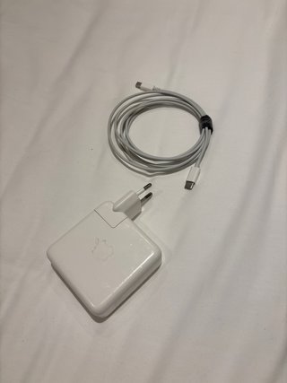 MacBook Air M1 - Dorado