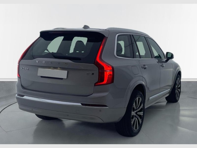 Volvo XC90 2023, foto 7