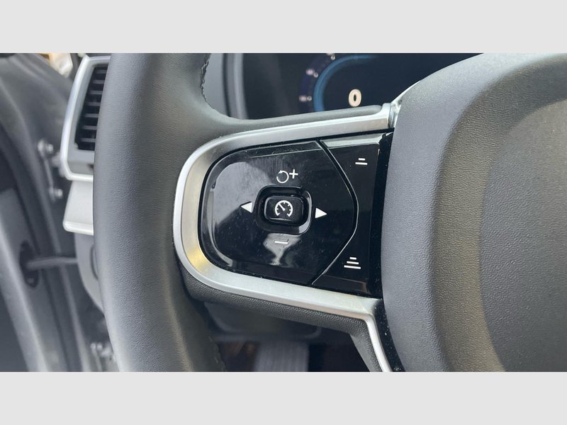 Volvo XC90 2023, foto 16