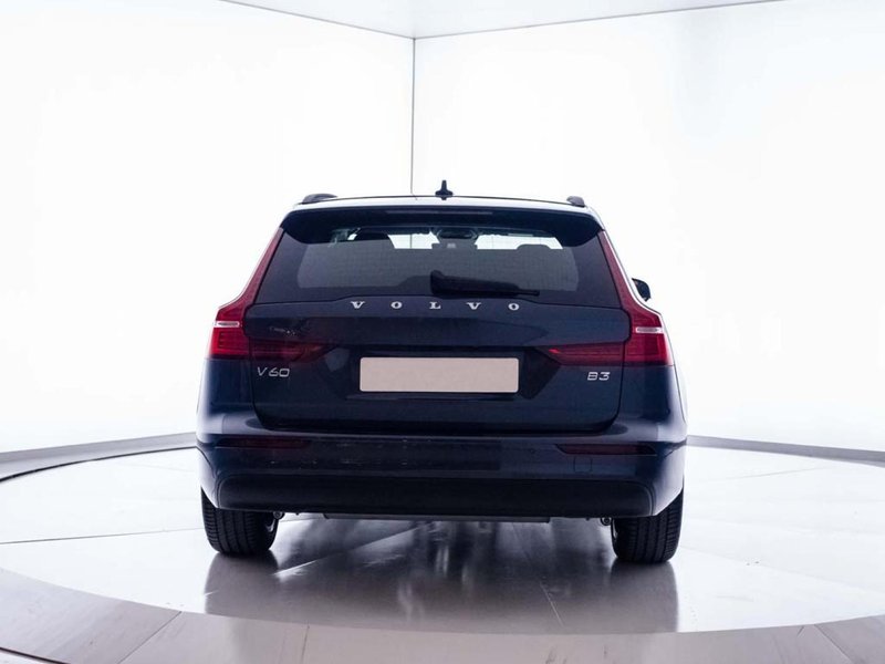 Volvo S60 2024, foto 8