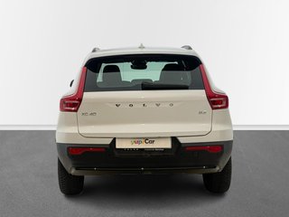 Volvo XC40 2.0 B3 G Plus Dark Auto