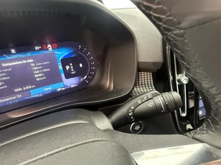 Volvo XC40 2.0 B3 G Plus Dark Auto