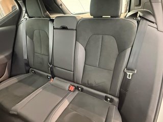 Volvo XC40 2.0 B3 G Plus Dark Auto
