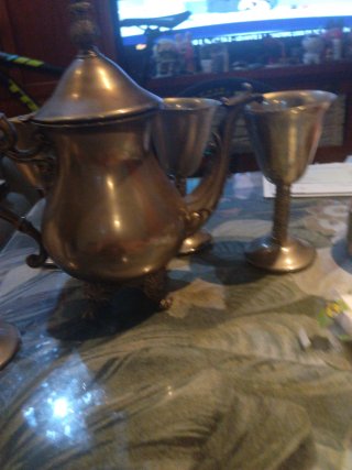 Juego de tetera y vasos