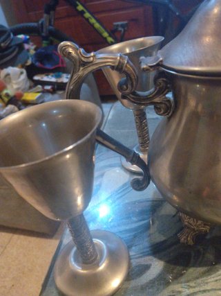 Juego de tetera y vasos
