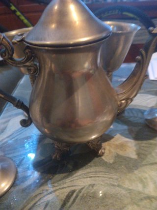 Juego de tetera y vasos