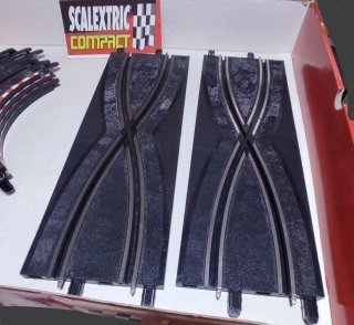 Scalextric Compact. Pedí pistas cruce