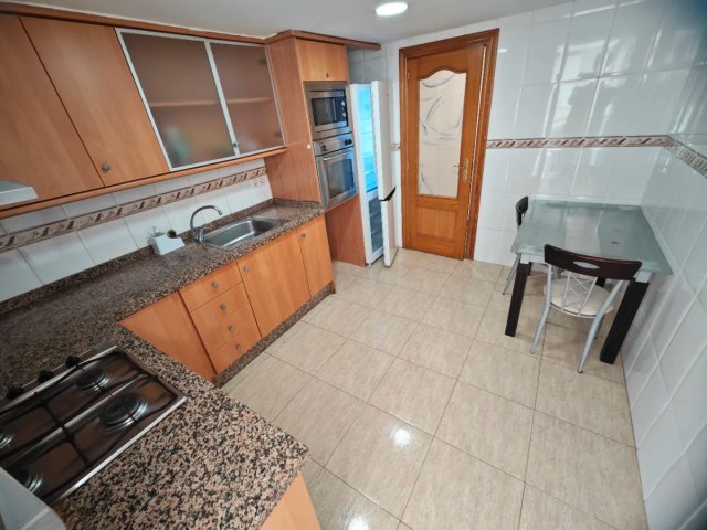 PISO REFORMADO 4HAB -ASC- 127m2 en GANDÍA