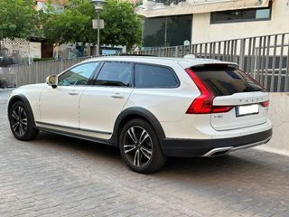 VOLVO V90 Cross Country