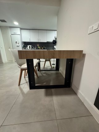 Mesa comedor y 4 sillas  estilo nordico
