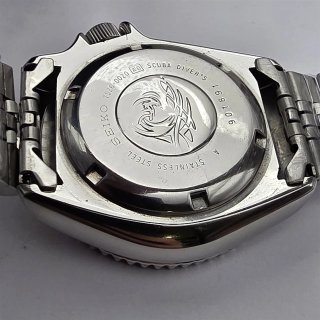 09' SEIKO 7S26 0020 SKX007 SS MENS DAY DATE 901891