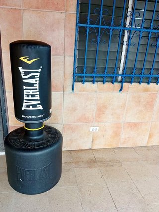 Saco de Boxeo Everlast Powercore Negro
