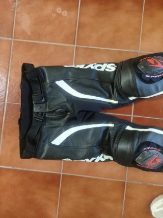 Traje Moto 2 Piezas Spike Negro/Blanco Mono