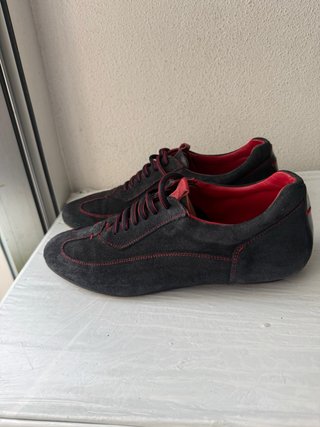 Zapatillas Carolina Herrera ante negro