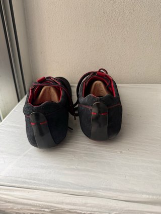 Zapatillas Carolina Herrera ante negro