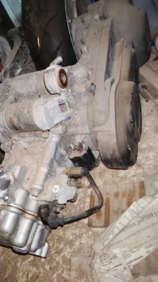 Motor Suzuki Burgman 200