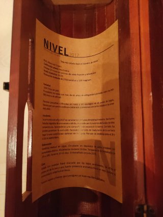 Caja de vino de madera