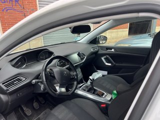 Peugeot 308 2017 PureTech