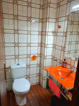 Alquilo habitación para chico en ripollet