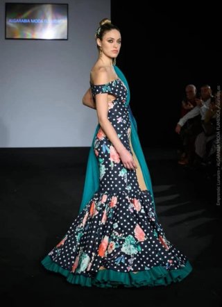 Vestido Flamenca azul marino.