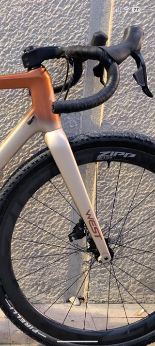 Megamo West AXS Gravel Bike