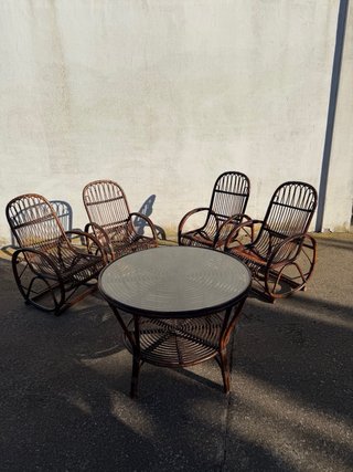Mesa y 4 Sillones Rattan