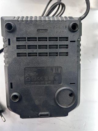 Caricabatterie Bosch AL 1820 CV