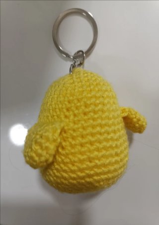 Llavero pollito crochet