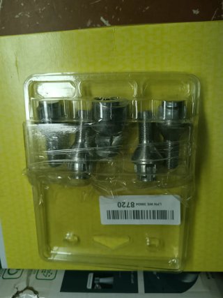 Tornillo de rueda Febi Bilstein 27051