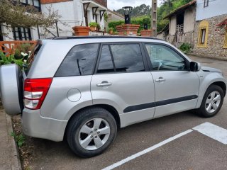 Suzuki Grand Vitara 2012