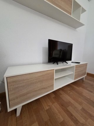 Mueble TV y estantería