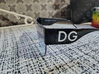 Gafas de sol nuevas