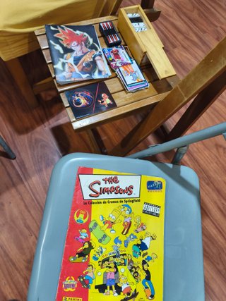 * 4.000 POKÉMON+SOBRES+ÀLBUMS+FIGURAS**