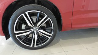 Volvo XC60 2.0 T6 340cv Auto AWD Recharge R-Design
