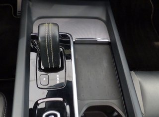 Volvo XC60 2.0 T6 340cv Auto AWD Recharge R-Design