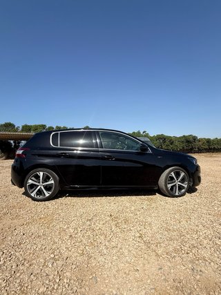 Peugeot 308 2016