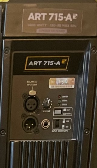 2 Altavoces RCF ART 715-A MK5 + Trípodes
