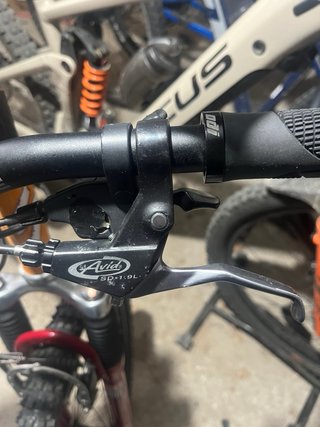 Frenos Avid Arch Rival 4.0 / Sd 1.9L