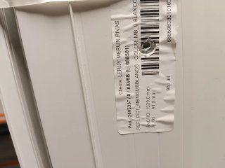 Persianas  como nuevas en  su caja las dos por