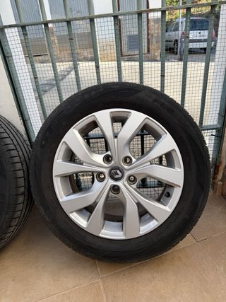 Juego de llantas Megane IV