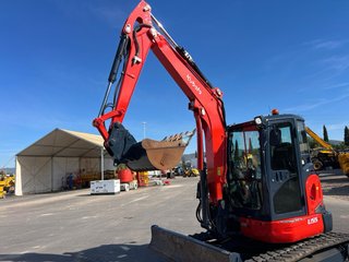 Mini excavadora Kubota U55
