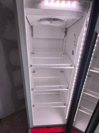 Nevera Coca-Cola ICool 300