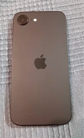 iPhone 16e 128 GB 100% batería ESTADO IMPECABLE