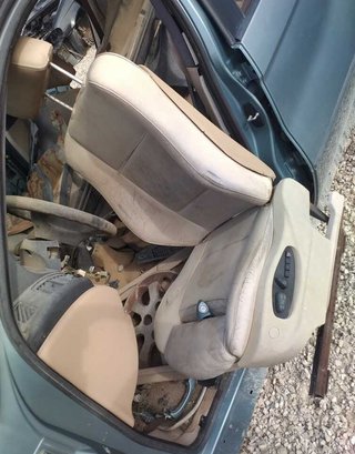 Bmw 198386 aleta del izq 41357000385 x5 (e53) 3.0i