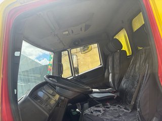 Nissan Atleon 2001 chais cabina