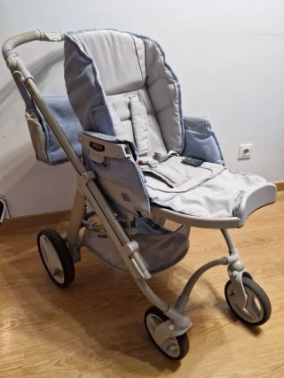 Carro de bebé Bebecar trio:Silla,Capazo y Maxicosi