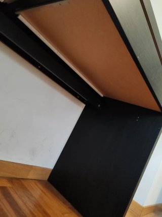 Scrivania IKEA MICKE 142x50cm